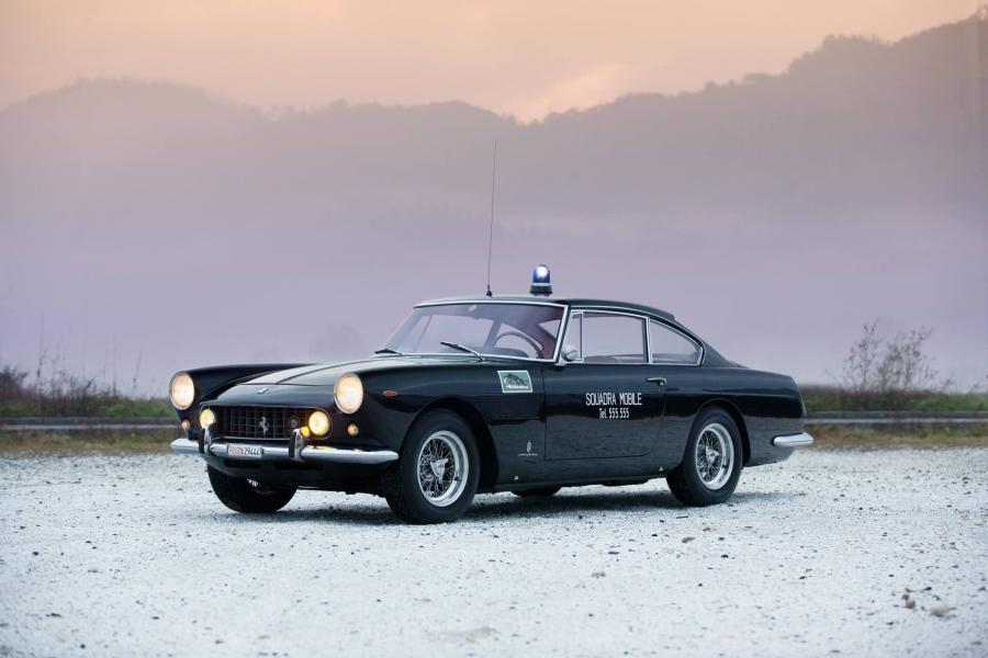  Ferrari 250 GTE 2+2 Polizia (3999GT) 1962 года  (фото 1 из 20)